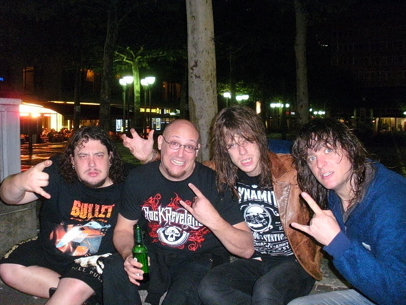 Bullet: Hell Hofer, Hampus Klang, Alexander Lyrbo Foto: Hell Hofer, Hampus Klang und Alexander Lyrbo von Bullet