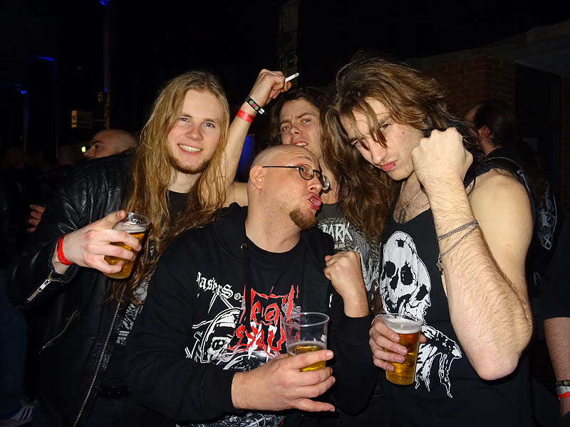 Evil Invaders: Joeri, Senne Jacobs und Max Mayhem Foto: Joeri, Senne Jacobs und Max Mayhem von Evil Invaders